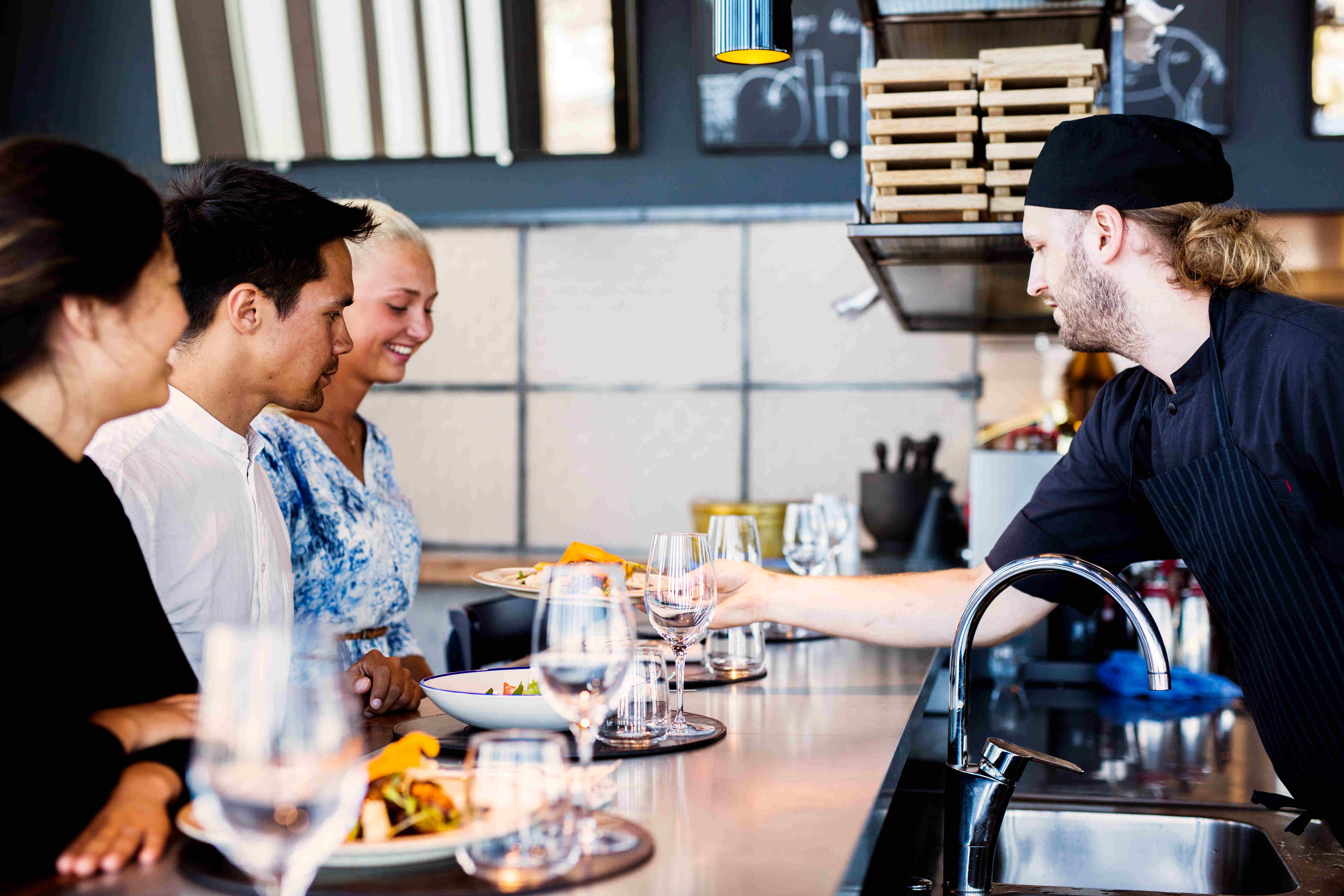 Combining Service Measurement & Customer Responds
